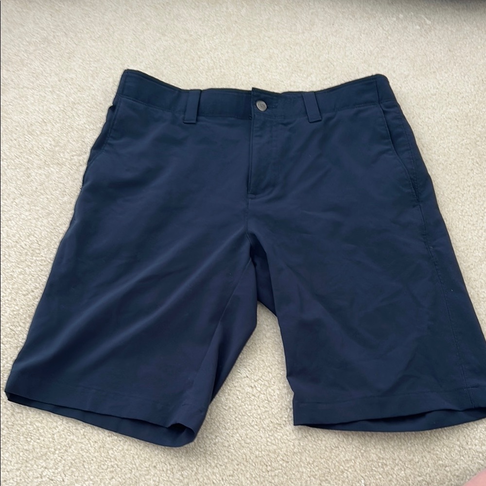 Callaway Men's Navy Golf Shorts size 30